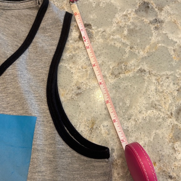 Air Jordan Grey Tank Top with Black Trim and Graphic Youth M 10/12 - Picture 7 of 10